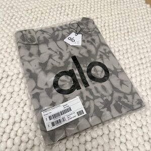 Never used - Alo Tie Dye Tote Shopper Bag